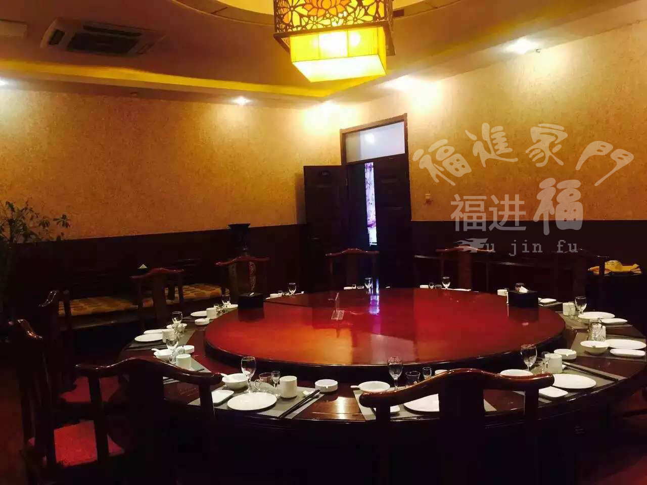 酒店墻面裝修涂料工程免費(fèi)墊資施工 福進(jìn)福負(fù)離子墻衣免費(fèi)施工